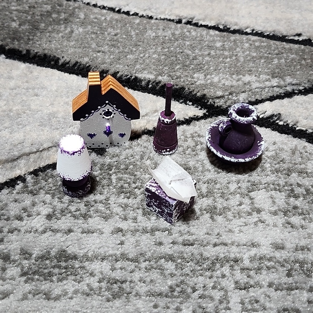 VI TAGE  MINIATURE DOLL HOUSE WOODEN PURPLE ACCESSORIES SET-OF-5